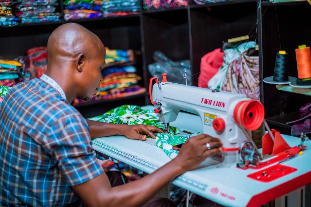 Fashion house and tailoring